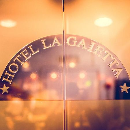 Hotel La Gaietta Millesimo Exterior foto